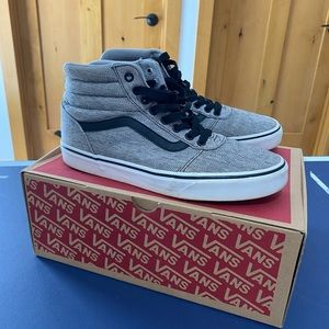 Vans Sk8-Mid Shoes used
